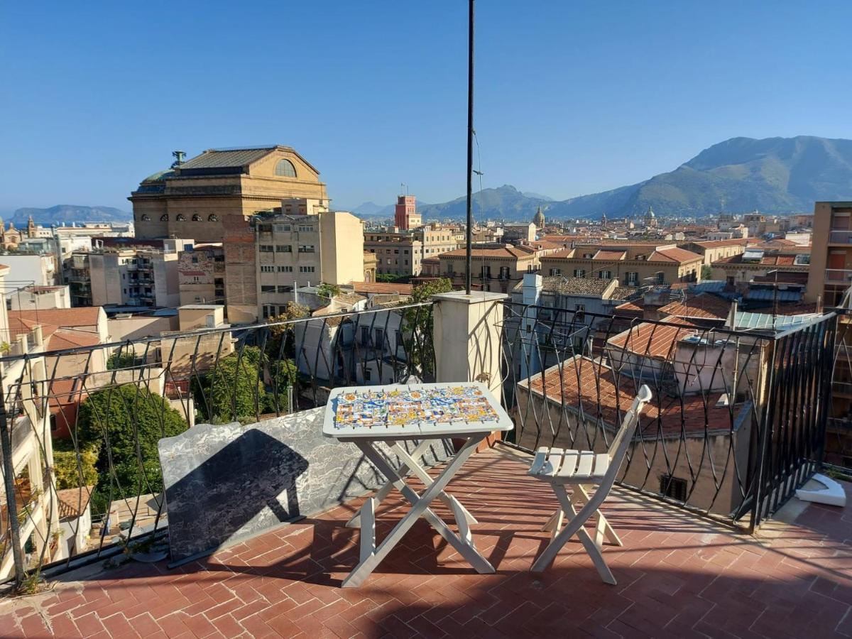 Casa Vacanze Francesca Hotel Palermo Exterior foto